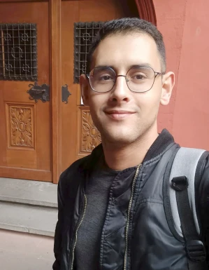 <span>Mohamed, 27</span>&nbsp;<span style='width: 25px; height: 16px; float: right; background-image: url(/bitmaps/flags_small/FR.PNG)'>&nbsp;</span><br><span>Montpellier, France</span>&nbsp;<input type='button' class='joinbtn' style='float: right' value='JOIN NOW' />