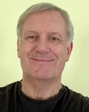 <span>Freddie, 70</span> <span style='width: 25px; height: 16px; float: right; background-image: url(/bitmaps/flags_small/UK.PNG)'> </span><br><span>London, Royaume-Uni</span> <input type='button' class='joinbtn' style='float: right' value='JOIN NOW' />