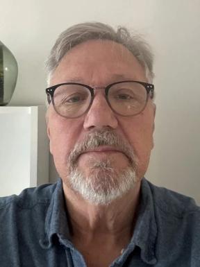 Foreign men for dating